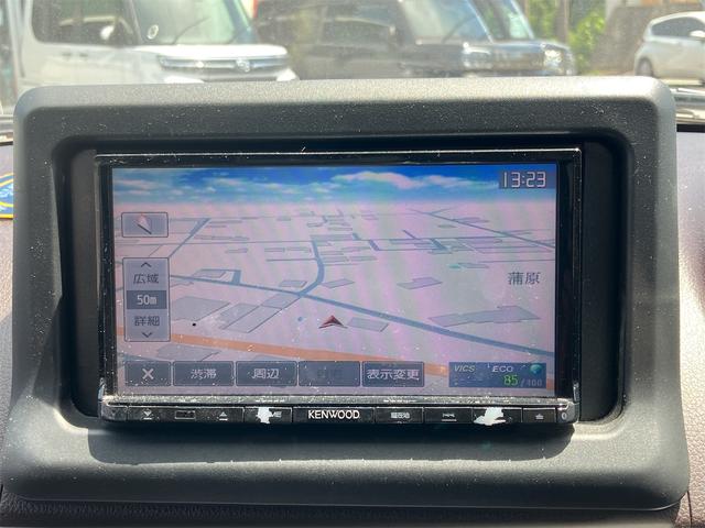 コペン セロ　ＥＴＣ　ナビ　ＴＶ　ＬＥＤヘッドランプ　スマートキー　アイドリングストップ　シートヒーター　ＣＶＴ　盗難防止システム　ＡＢＳ　ＥＳＣ　ＣＤ　ＤＶＤ再生　ＵＳＢ　Ｂｌｕｅｔｏｏｔｈ　アルミホイール（4枚目）