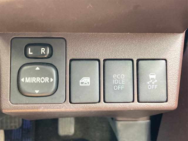 コペン セロ　ＥＴＣ　ナビ　ＴＶ　ＬＥＤヘッドランプ　スマートキー　アイドリングストップ　シートヒーター　ＣＶＴ　盗難防止システム　ＡＢＳ　ＥＳＣ　ＣＤ　ＤＶＤ再生　ＵＳＢ　Ｂｌｕｅｔｏｏｔｈ　アルミホイール（9枚目）