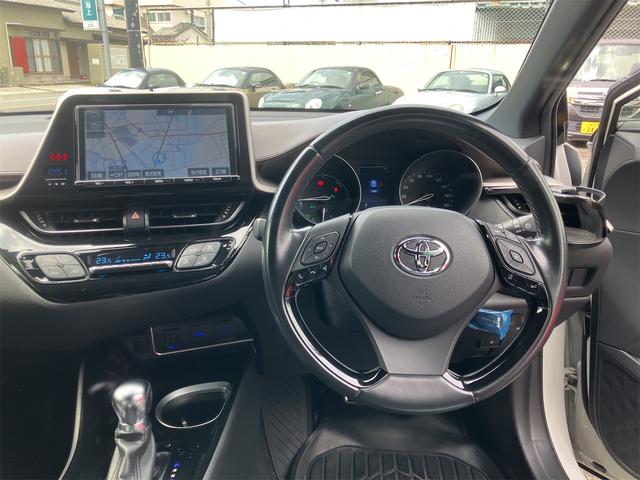 Ｃ－ＨＲ Ｇ　ＬＥＤエディション　ＥＴＣ　バックカメラ　クリアランスソナー　オートクルーズコントロール　レーンアシスト　衝突被害軽減システム　エアロ　ナビ　ＴＶ　オートマチックハイビーム　オートライト　ＬＥＤヘッドランプ（3枚目）