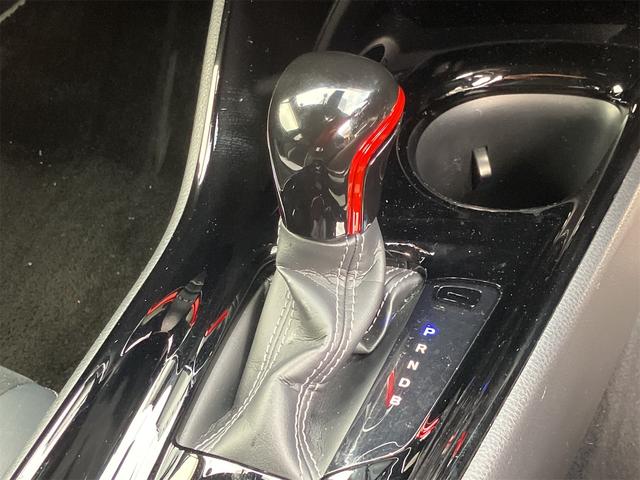 C-HR S GRスポーツ ドライブレコーダー ETC 全周囲カメラ オートクルーズコントロール 衝突被害軽減システム ナビ TV オートマチックハイビーム オートライト LEDヘッドランプ アルミホイール スマートキー(7枚目)