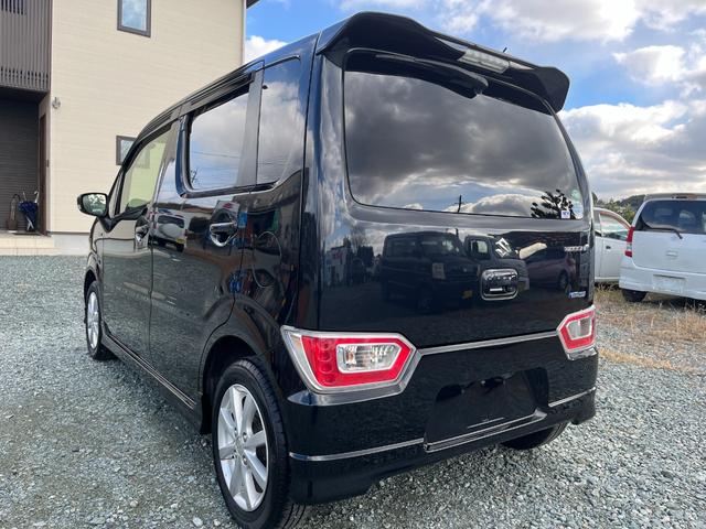 ワゴンＲ ハイブリッドＦＺ　セーフティパッケージ　衝突被害軽減システム　アイドリングストップ　ヘッドアップディスプレイ　カーナビ　ＣＤ／ＤＶＤ　ＬＥＤヘッドライト　オートライト　シートヒーター　スマートキー　１４インチアルミ（6枚目）