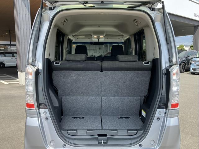 Ｎ－ＢＯＸ Ｇ・Ｌパッケージ　純正ナビ＆フルセグＴＶ＆ＤＶＤ再生＆Ｂｌｕｅｔｏｏｔｈ＆Ｂカメラ＆ＥＴＣ　地デジテレビ　Ｂモニタ　ＥＴＣ付き　ナビＴＶ　フロントベンチシート　オートエアコン　ＤＶＤ再生可　スマートキー　Ｗエアバッグ（13枚目）