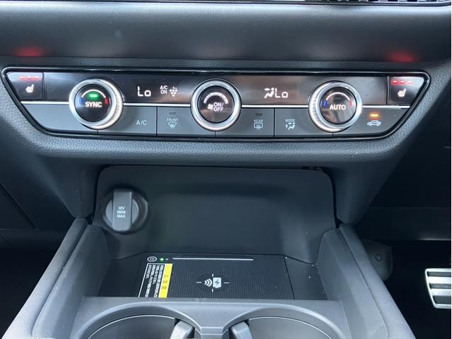 ＺＲ－Ｖ ｅ：ＨＥＶＺ特別仕様車ブラックスタイル　純正ナビ＆フルセグＴＶ＆Ｂｌｕｅｔｏｏｔｈ＆全方位カメラ＆ＥＴＣ＆前後ドラレコ　サイドカーテンエアバック　マルチカメラ　ＬＥＤライト　パワーバックドア　スマートキー　パワーシート　ＶＳＡ　ＡＡＣ（21枚目）