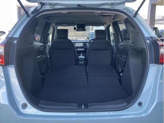 フィット ホーム　レンタＵＰ＆ＶＸＵ２４５ＦＴＩナビ＆フルセグ＆ＤＶＤ再生＆Ｂｌｕｅｔｏｏｔｈ＆バックモニター＆ＥＴＣ　衝突軽減　リアカメラ　ソナー　ＵＳＢ接続　ＡＡＣ　横滑り防止機能　サイドエアバック　オートライト（15枚目）