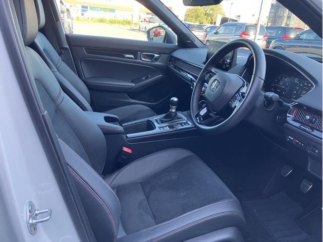 シビック ＲＳ　当社元デモカー＆Ｇｏｏｇｌｅ搭載９インチコネクトディスプレイ＆ＢＯＳＥプレミアムサウンドシステム＆Ｂｌｕｅｔｏｏｔｈ＆Ｂカメラ＆前後ドラレコ＆ワイヤレス充電＆ＥＴＣ　ＬＥＤヘッド　衝突被害軽減ブレーキ（10枚目）