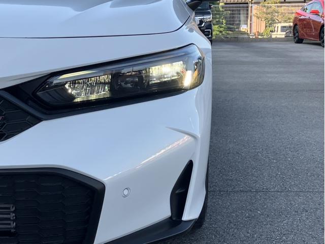 シビック ＲＳ　当社元デモカー＆Ｇｏｏｇｌｅ搭載９インチコネクトディスプレイ＆ＢＯＳＥプレミアムサウンドシステム＆Ｂｌｕｅｔｏｏｔｈ＆Ｂカメラ＆前後ドラレコ＆ワイヤレス充電＆ＥＴＣ　ＬＥＤヘッド　衝突被害軽減ブレーキ（32枚目）