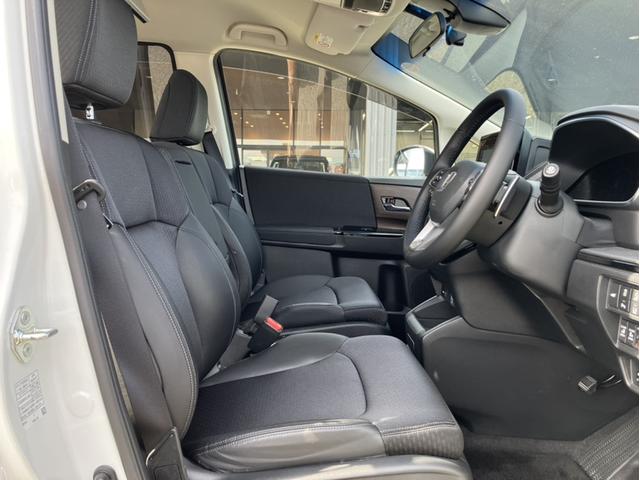 オデッセイ アブソルート・EX VXU217DYiナビ&VM185ENフリップダウンモニター&アラウンドビューモニター&サイドカーテンエアバック&純正フロントドライブレコーダー&Bluetooth対応&ワンオーナー シ-トヒ-タ-(10枚目)