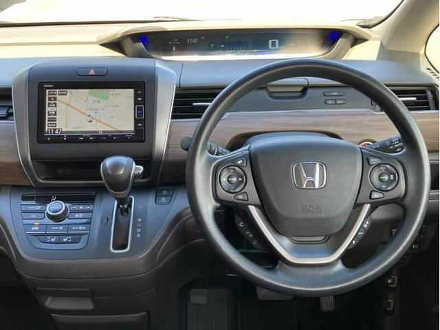 フリード＋ Ｇ・ホンダセンシング　ＶＸＭ２１４ＶＦｉナビ＆バックカメラ＆両側パワースライドドア＆シートヒーター＆フルセグ＆Ｂｌｕｅｔｏｏｔｈ対応＆ワンオーナー　プリクラッシュ　Ｂモニター　両側オートスライドドア　パワーウインド　ＰＳ（9枚目）