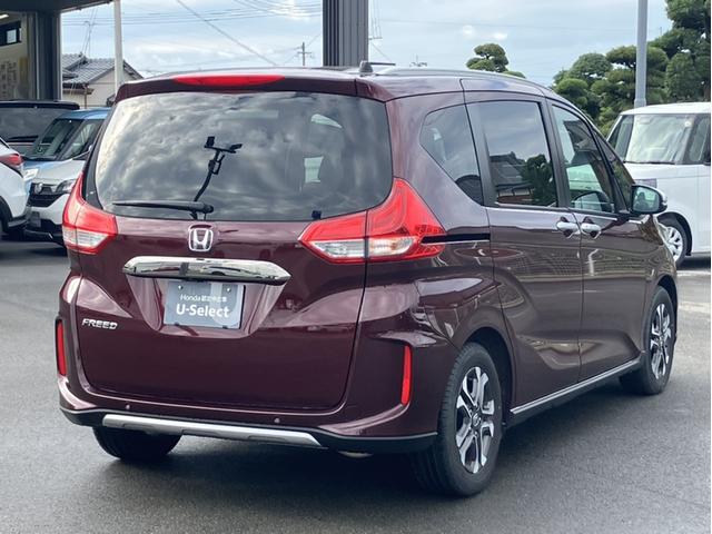 フリード クロスター レンタUP&VXM247VFNiナビ&純正フロントドライブレコーダー&Bluetooth対応&両側パワースライドドア&シートヒーター USB バックカメラ LEDヘッドライト 両側電動ドア VSA(7枚目)