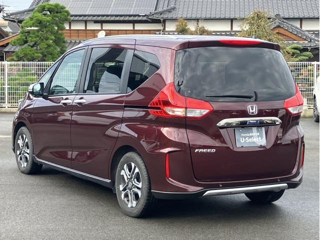 フリード クロスター レンタUP&VXM247VFNiナビ&純正フロントドライブレコーダー&Bluetooth対応&両側パワースライドドア&シートヒーター USB バックカメラ LEDヘッドライト 両側電動ドア VSA(8枚目)