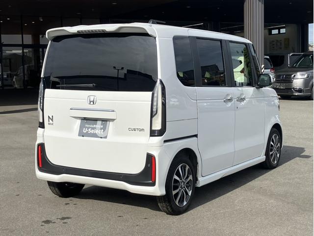 Ｎ－ＢＯＸカスタム ベースグレード　レンタ―ＵＰ＆ＬＸＵ２４２ＮＢｉナビ＆純正Ｆドラレコ＆アラウンドビューモニター＆衝突被害軽減ブレーキ＆Ｂｌｕｅｔｏｏｔｈ対応＆ミュージックサーバー　Ｗ電動ドア　ＵＳＢ接続　ＣＭＢＳ　Ｄレコ　スマートキ（7枚目）