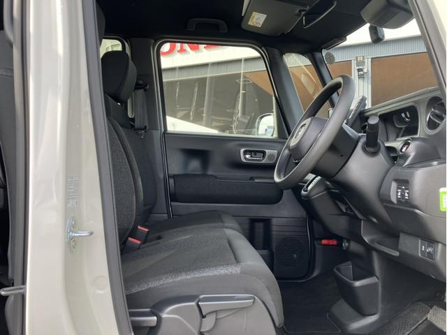 Ｎ－ＢＯＸカスタム ベースグレード　レンタ―ＵＰ＆ＬＸＵ２４２ＮＢｉナビ＆純正Ｆドラレコ＆アラウンドビューモニター＆衝突被害軽減ブレーキ＆Ｂｌｕｅｔｏｏｔｈ対応＆ミュージックサーバー　Ｗ電動ドア　ＵＳＢ接続　ＣＭＢＳ　Ｄレコ　スマートキ（10枚目）