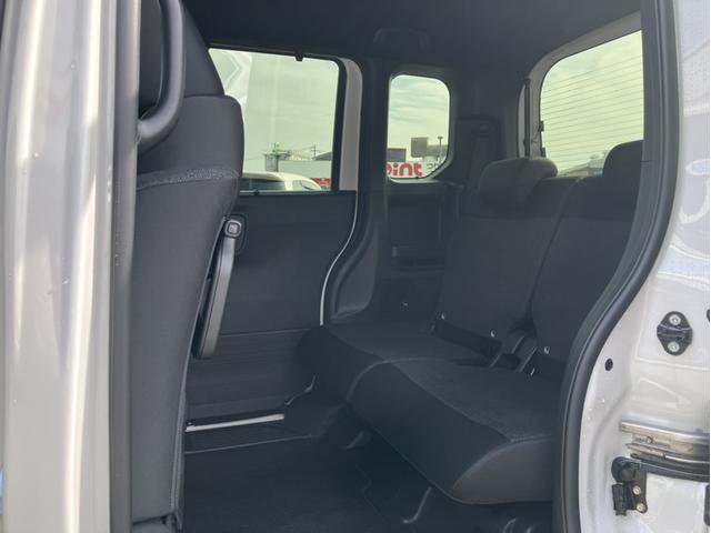 Ｎ－ＢＯＸカスタム ベースグレード　レンタ―ＵＰ＆ＬＸＵ２４２ＮＢｉナビ＆純正Ｆドラレコ＆アラウンドビューモニター＆衝突被害軽減ブレーキ＆Ｂｌｕｅｔｏｏｔｈ対応＆ミュージックサーバー　Ｗ電動ドア　ＵＳＢ接続　ＣＭＢＳ　Ｄレコ　スマートキ（13枚目）