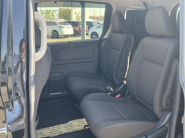 フリード Ｇ・ホンダセンシング　純正ナビ＆フルセグＴＶ＆ＤＶＤ＆Ｂｌｕｅｔｏｏｔｈ＆ドラレコ前後＆Ｂカメラ＆ＥＴＣ　Ｆセグ　追突被害軽減ブレーキ　ｉストップ　Ｗエアバッグ　パワーウィンドウ　アクティブクルーズコントロール　スマートキ（13枚目）