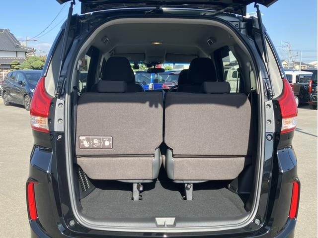 フリード Ｇ・ホンダセンシング　純正ナビ＆フルセグＴＶ＆ＤＶＤ＆Ｂｌｕｅｔｏｏｔｈ＆ドラレコ前後＆Ｂカメラ＆ＥＴＣ　Ｆセグ　追突被害軽減ブレーキ　ｉストップ　Ｗエアバッグ　パワーウィンドウ　アクティブクルーズコントロール　スマートキ（14枚目）