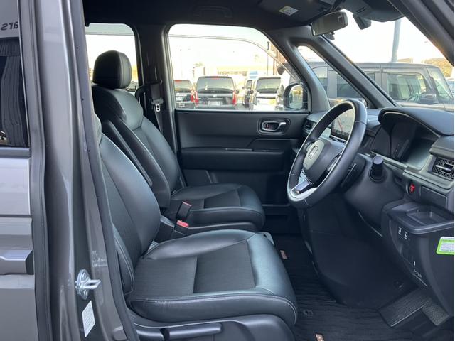 ステップワゴン e:HEVスパーダ レンタUP&純正ナビ&フルセグTV&DVD再生&Bluetooth&前後ドラレコ&Bカメラ&ETC デュアルエアコン フルオートエアコン ESC シートヒータ キーフリー LEDヘッドランプリアカメラ(10枚目)