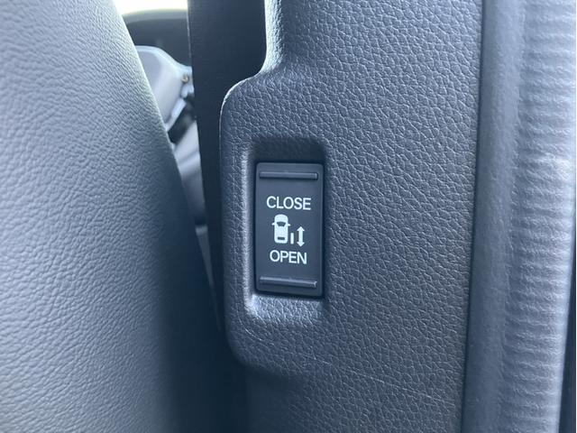 ステップワゴン e:HEVスパーダ レンタUP&純正ナビ&フルセグTV&DVD再生&Bluetooth&前後ドラレコ&Bカメラ&ETC デュアルエアコン フルオートエアコン ESC シートヒータ キーフリー LEDヘッドランプリアカメラ(32枚目)