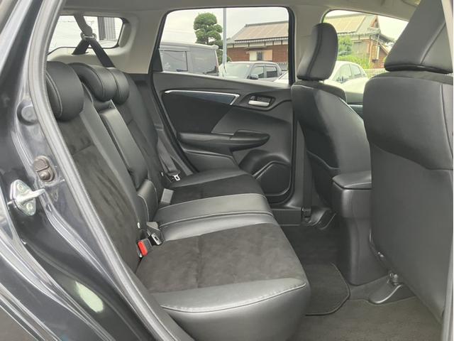 シャトル ハイブリッドＸホンダセンシング　ＶＸＭ１９５ＶＦｉナビ＆バックカメラ＆サイドカーテンエアバック＆純正Ｆドラレコ＆Ｂｌｕｅｔｏｏｔｈ対応＆ワンオーナー　横滑抑制　リヤカメラ　ドライブレコーダ　スマ－トキ－　イモビ　ＴＶナビ　キーレス（12枚目）