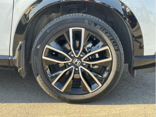 ヴェゼル ｅ：ＨＥＶＺ　ＶＸＵ２２５ＶＺｉナビ＆純正前後ドレレコ＆ブラインドスポットモニター＆Ｂｌｕｅｔｏｏｔｈ対応＆ミュージックサーバー＆シートヒーター＆ＥＴＣ２．０　衝突回避支援ブレーキ機能　１オナ　スマキ　Ｄレコ（32枚目）