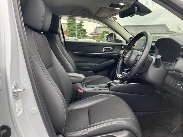 ヴェゼル ｅ：ＨＥＶＺ　当社元デモカー＆コネクトナビ＆純正フロントドラレコ＆アラウンドビューモニター＆ブラインドスポットモニター＆Ｂｌｕｅｔｏｏｔｈ対応＆ＥＴＣ２．０　衝突回避支援ブレーキ機能　パノラミックビューモニター（10枚目）