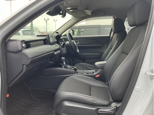 ヴェゼル ｅ：ＨＥＶＺ　当社元デモカー＆コネクトナビ＆純正フロントドラレコ＆アラウンドビューモニター＆ブラインドスポットモニター＆Ｂｌｕｅｔｏｏｔｈ対応＆ＥＴＣ２．０　衝突回避支援ブレーキ機能　パノラミックビューモニター（11枚目）