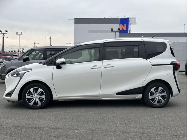 シエンタ ハイブリッドＧクエロ　社外ナビ＆バックカメラ＆クルーズコントロール＆衝突被害軽減ブレーキ＆Ｂｌｕｅｔｏｏｔｈ対応＆両側ＰＷスライドドア＆ＥＴＣ　地デジＴＶ　盗難防止　横滑り防止　ＬＥＤライト　クルコン　スマートキー　ＤＶＤ（5枚目）