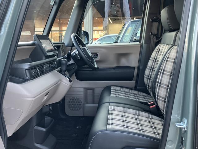 Ｎ－ＢＯＸジョイ ターボ　当社デモカー＆純正９インチナビ＆全方位カメラ＆フルセグＴＶ＆ＤＶＤ再生＆Ｂｌｕｅｔｏｏｔｈ＆前後ドラレコ＆ＥＴＣ　ＬＥＤヘッド　ＥＴＣ車載器　オートエアコン　バックカメラ　両側電動ドア　キーフリー（11枚目）