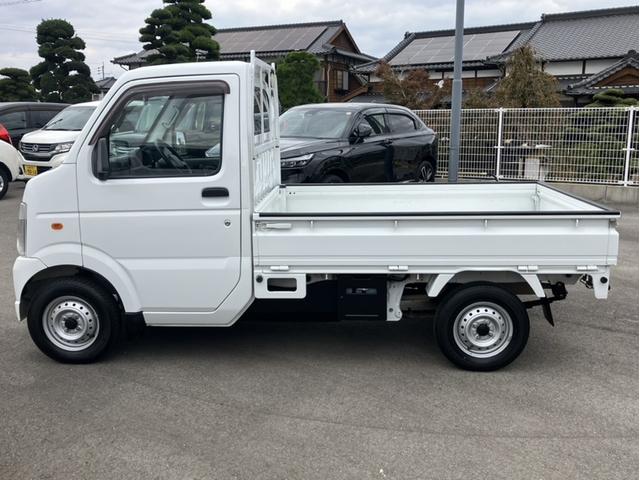 キャリイトラック ＫＣ　５速マニュアル＆エアコン＆パワステ＆ラジオチューナー　運転席エアバック　パワステ付　エアコン付き（5枚目）