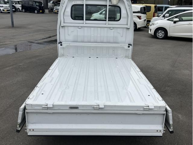 キャリイトラック ＫＣ　５速マニュアル＆エアコン＆パワステ＆ラジオチューナー　運転席エアバック　パワステ付　エアコン付き（14枚目）