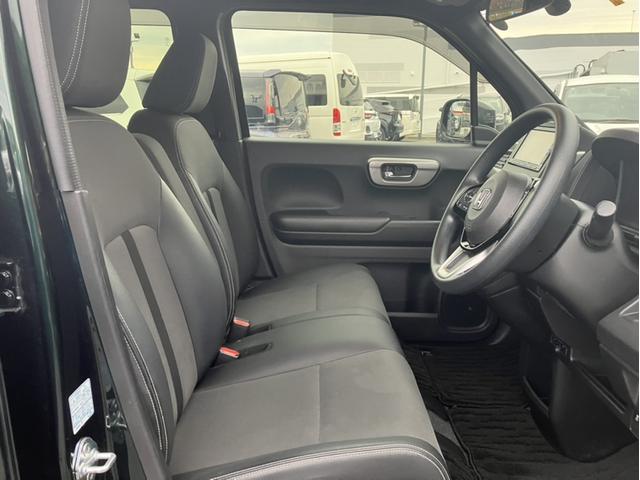 内装ルームクリーニング済みです。しっかり綺麗にしていますので、是非、お確かめください。納車時にはもう一度キレイにいたしますよ！