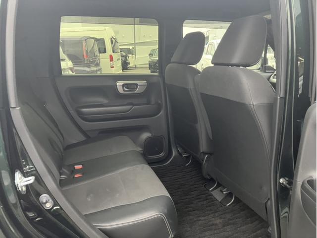 内装ルームクリーニング済みです。しっかり綺麗にしていますので、是非、お確かめください。納車時にはもう一度キレイにいたしますよ！