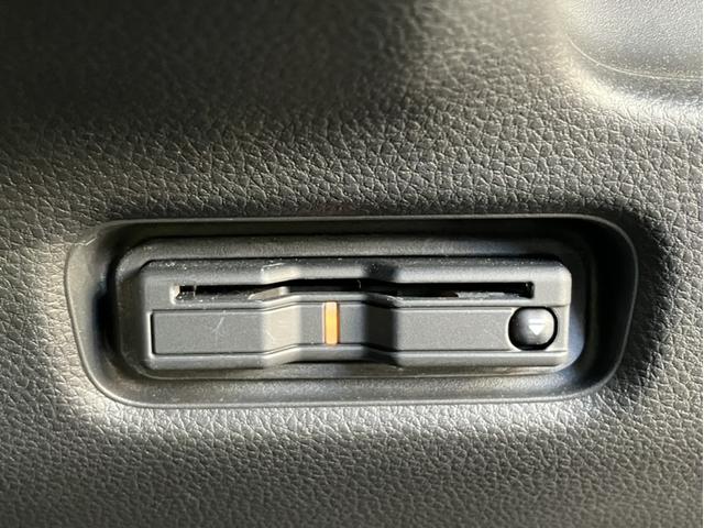 フリード ｅ：ＨＥＶエアーＥＸ　純正コネクトナビ（ＬＸＭ－２４７ＶＦＬｉ）＆フルセグＴＶ＆バックモニター＆純正ドラレコ（３カメラ）＆ＥＴＣ＆純正ＡＷ＆ＬＥＤヘッドライト＆シートヒーター（前席）　衝突軽減システム　横滑り防止装置（25枚目）