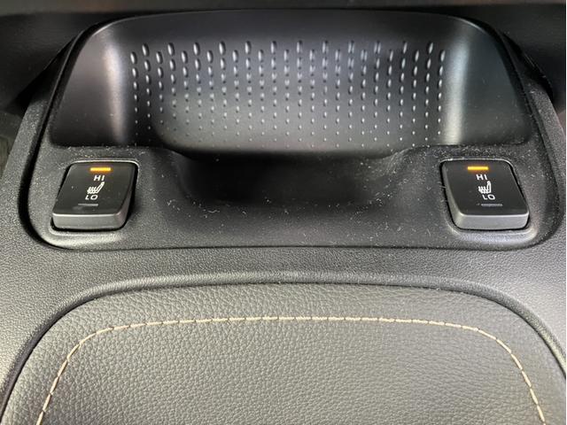 カローラツーリング ハイブリッドダブルバイビー 純正ナビ&フルセグ&Bluetooth&バックモニター&ETC&シートヒーター パーキングセンサー USB フルセグTV アイドリングストップ LEDライト クルコン 横滑り防止 盗難防止装置 ABS(22枚目)