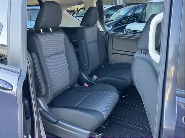 フリード Ｇブラックスタイル　純正ナビ＆フルセグＴＶ＆ＤＶＤ再生＆Ｂｌｕｅｔｏｏｔｈ＆前ドラレコ＆Ｂカメラ＆ＥＴＣ　両電動スライドドア　バックモニター　ドラレコ付き　フルセグテレビ　ＬＥＤヘッドライト　ＤＶＤ再生可能　スマートキー（19枚目）