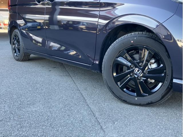 フリード Ｇブラックスタイル　純正ナビ＆フルセグＴＶ＆ＤＶＤ再生＆Ｂｌｕｅｔｏｏｔｈ＆前ドラレコ＆Ｂカメラ＆ＥＴＣ　両電動スライドドア　バックモニター　ドラレコ付き　フルセグテレビ　ＬＥＤヘッドライト　ＤＶＤ再生可能　スマートキー（22枚目）