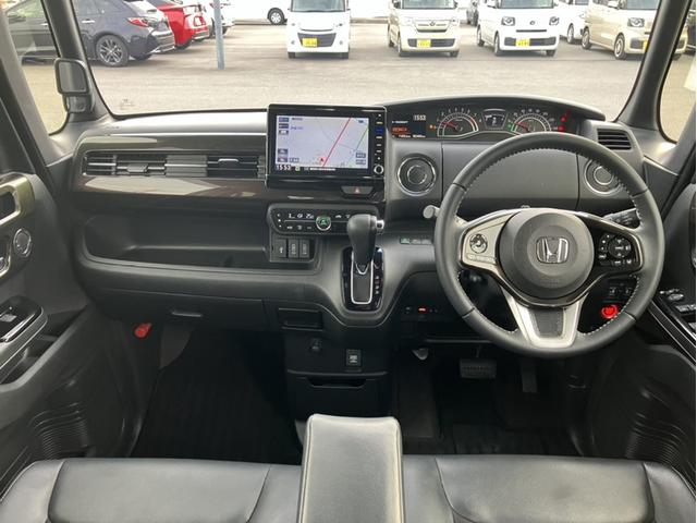 Ｎ－ＢＯＸカスタム Ｇ・Ｌターボホンダセンシング　ＶＸＵ１９５ＮＢｉナビ＆バックカメラ＆純正前後ドライブレコーダー＆サイドカーテンエアバック＆Ｂｌｕｅｔｏｏｔｈ対応＆ミュージックサーバー＆ＥＴＣ　フルセ　両側ＰＷスライドドア　Ｂモニタ　Ｉストップ（8枚目）