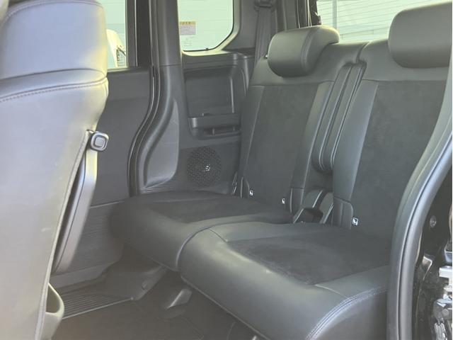 Ｎ－ＢＯＸカスタム ターボ　ＬＸＵ２４２ＮＢＩナビ＆ドラレコ３カメ＆フルセグ＆ＤＶＤ再生＆Ｂｌｕｅｔｏｏｔｈ＆バックモニター＆ＥＴＣ　イモビライザー　衝突被害軽減　ベンチシート　キーフリー　Ｐセンサー　ＥＳＣ　パワステ　ターボ車（13枚目）