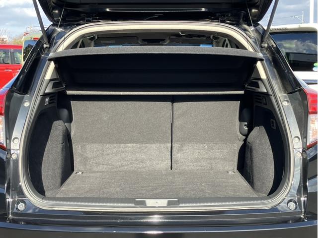 ヴェゼル ハイブリッドＺ　ＶＸＭ１７４ＶＦＸＩナビ＆フルセグ＆ＤＶＤ再生＆Ｂｌｕｅｔｏｏｔｈ＆バックモニター＆ＥＴＣ　Ｒカメ　スマキー　ＬＥＤランプ　ＥＴＣ付　ＵＳＢ　シ－トヒ－タ－　サイドカーテンエアバック　ＶＳＡ　キーフリ（14枚目）