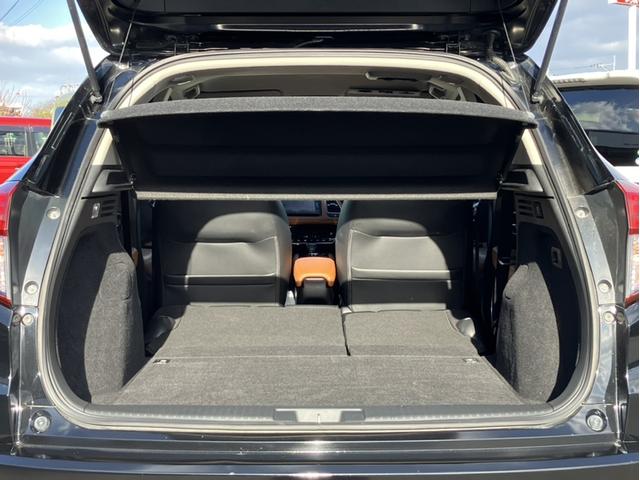 ヴェゼル ハイブリッドＺ　ＶＸＭ１７４ＶＦＸＩナビ＆フルセグ＆ＤＶＤ再生＆Ｂｌｕｅｔｏｏｔｈ＆バックモニター＆ＥＴＣ　Ｒカメ　スマキー　ＬＥＤランプ　ＥＴＣ付　ＵＳＢ　シ－トヒ－タ－　サイドカーテンエアバック　ＶＳＡ　キーフリ（15枚目）