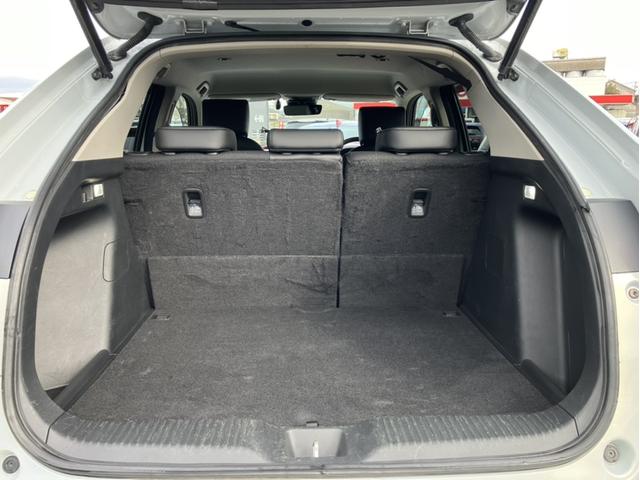 ヴェゼル ｅ：ＨＥＶＺ　コネクトナビ＆フルセグ＆Ａｐｐｌｃａｒｐｌａｙ＆ドラレコ前後＆シートヒーター　衝突回避支援ブレーキ機能　スマキ　Ｐトランク　フルオートエアコン　Ｄレコ　エアバッグ　両席エアバック　Ｒカメ　ＬＥＤランプ（14枚目）