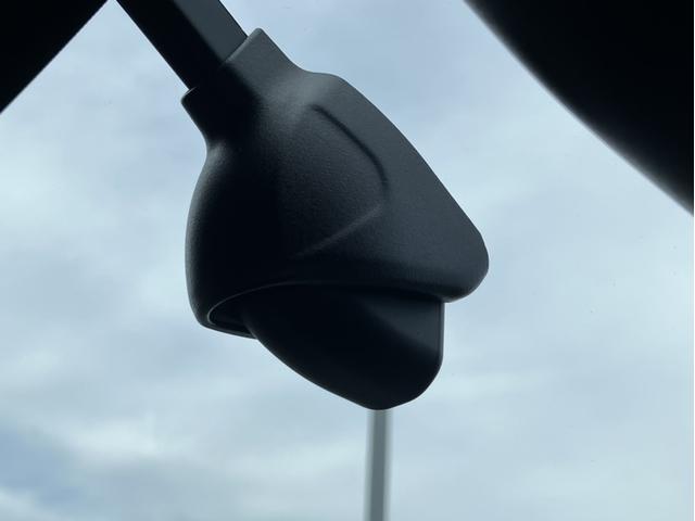 ヴェゼル ｅ：ＨＥＶＺ　コネクトナビ＆フルセグ＆Ａｐｐｌｃａｒｐｌａｙ＆ドラレコ前後＆シートヒーター　衝突回避支援ブレーキ機能　スマキ　Ｐトランク　フルオートエアコン　Ｄレコ　エアバッグ　両席エアバック　Ｒカメ　ＬＥＤランプ（28枚目）