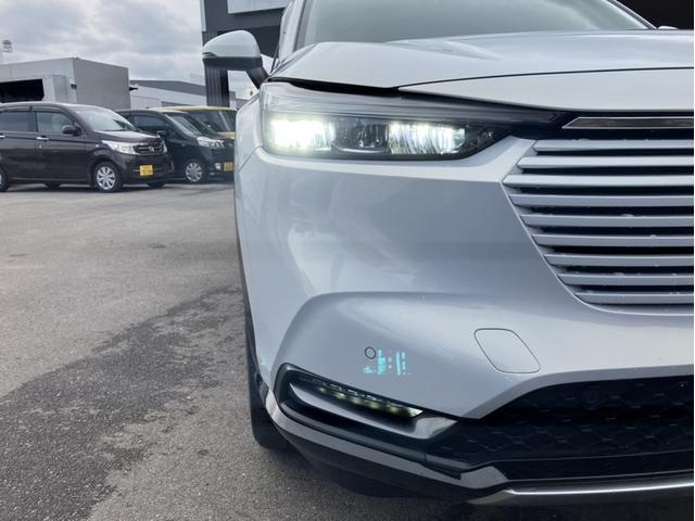 ヴェゼル ｅ：ＨＥＶＺ　コネクトナビ＆フルセグ＆Ａｐｐｌｃａｒｐｌａｙ＆ドラレコ前後＆シートヒーター　衝突回避支援ブレーキ機能　スマキ　Ｐトランク　フルオートエアコン　Ｄレコ　エアバッグ　両席エアバック　Ｒカメ　ＬＥＤランプ（32枚目）