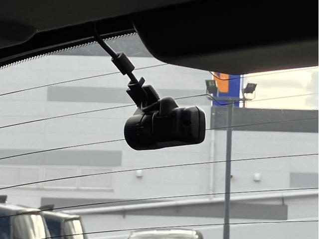 フィット e:HEVクロスター コネクトナビ&ドラレコ前後&Applcarplay&ETC&バックモニター 衝突回避システム フルオートエアコン 前後センサー LEDランプ エアバッグ サイドエアバック 地デジ VSA バックカメラ(29枚目)