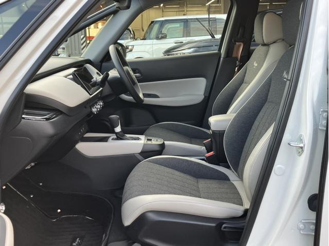 フィット ホーム２０周年特別仕様車メゾン　コネクトナビ＆純正前後ドライブレコーダー＆サイドカーテンエアバック＆障害物センサー＆Ｂｌｕｅｔｏｏｔｈ対応＆シートヒーター＆ＥＴＣ２．０＆ワンオーナー　Ｒカメ　セキュリティーアラーム　ドラレコ（11枚目）