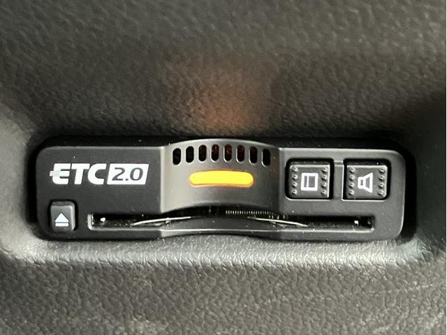 フィット ホーム２０周年特別仕様車メゾン　コネクトナビ＆純正前後ドライブレコーダー＆サイドカーテンエアバック＆障害物センサー＆Ｂｌｕｅｔｏｏｔｈ対応＆シートヒーター＆ＥＴＣ２．０＆ワンオーナー　Ｒカメ　セキュリティーアラーム　ドラレコ（25枚目）