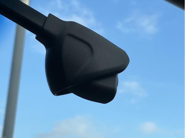 フィット ホーム２０周年特別仕様車メゾン　コネクトナビ＆純正前後ドライブレコーダー＆サイドカーテンエアバック＆障害物センサー＆Ｂｌｕｅｔｏｏｔｈ対応＆シートヒーター＆ＥＴＣ２．０＆ワンオーナー　Ｒカメ　セキュリティーアラーム　ドラレコ（27枚目）