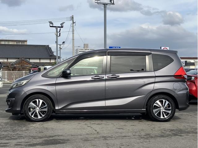 フリードハイブリッド ハイブリッド・Gホンダセンシング VXM175VFNIナビ&フルセグ&DVD再生&Applcarplay&Bluetooth&バックモニター&ETC&7人乗り 軽減ブレーキ キーフリーシステム DVD再生可能 ECON 後カメラ(6枚目)