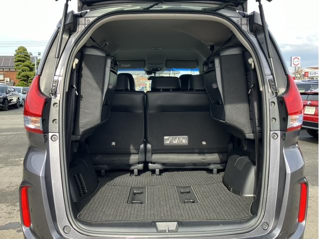フリードハイブリッド ハイブリッド・Gホンダセンシング VXM175VFNIナビ&フルセグ&DVD再生&Applcarplay&Bluetooth&バックモニター&ETC&7人乗り 軽減ブレーキ キーフリーシステム DVD再生可能 ECON 後カメラ(15枚目)
