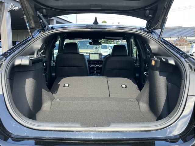 シビック RS 純正ナビ&フルセグTV&Bluetooth&Bカメラ&ETC&OPリヤスポイラー LEDヘッド 衝突被害軽減ブレーキ シートヒーター ワンオーナー パワ-シ-ト スマートキー クルーズコントロール(15枚目)