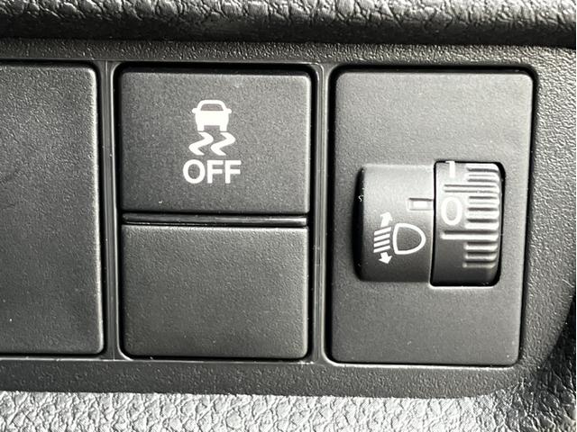 ���g�n�m�c�`�@�r�d�m�r�h�m�f�����Փˌy���u���[�L�E�딭�i�}���@�\�E�H�O��E�}���@�\�Ȃǈ��S���S���K�ɉ^�]�ł��鑕���𓋍ڂ��Ă���܂���